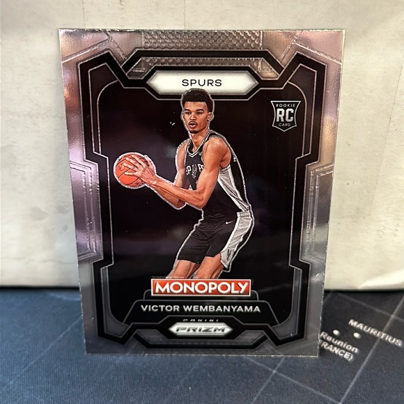 Victor Wembanyama - Monopoly Prizm Card - Picture 1 of 2